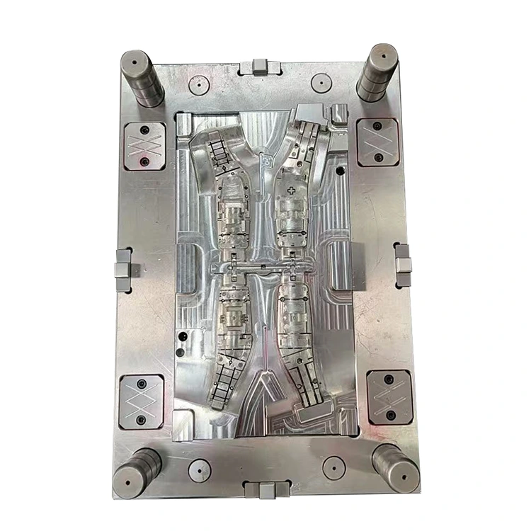 Injection Mold For Car Windshield Wiper Housing